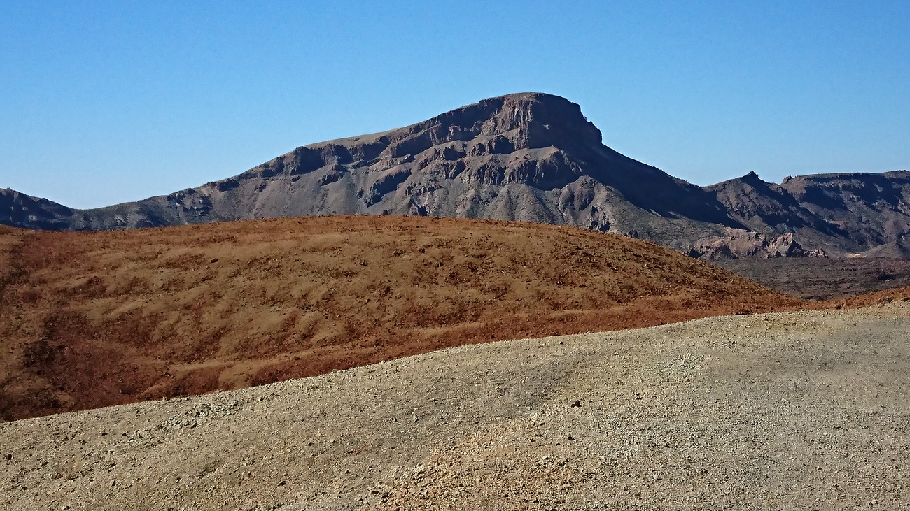 Layered landscape in the Cañadas, Tenerife.