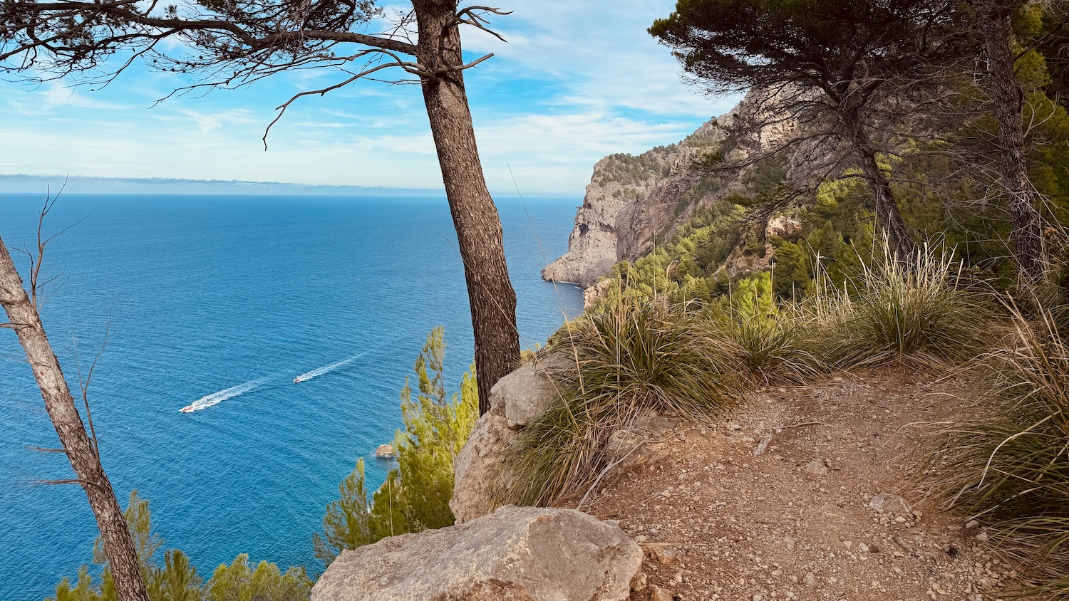 Hiking trail near Sóller, Mallorca.